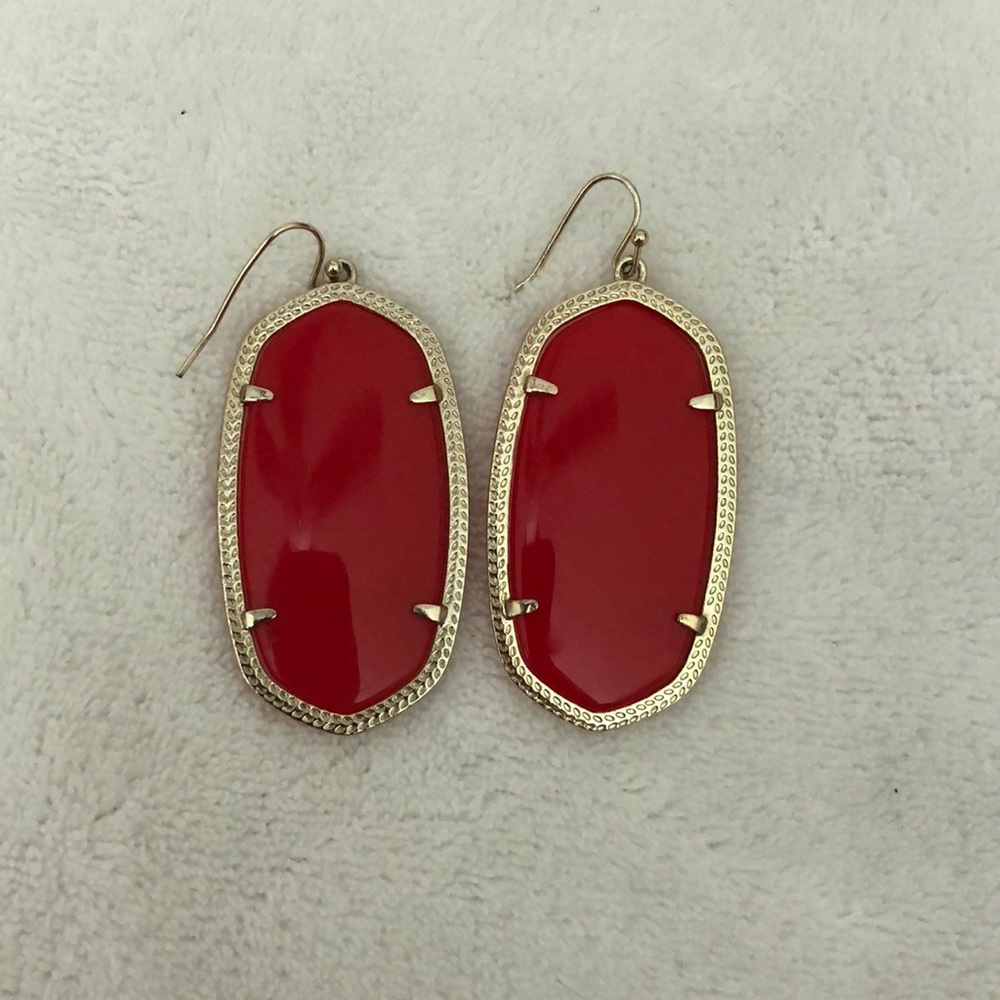 Red Kendra Scott Danielle earrings (large)
